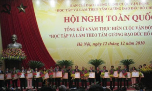 Hội nghị toàn quốc tổng kết 4 năm triển khai Cuộc vận động “Học tập và làm theo tấm gương đạo đức Hồ Chí Minh”